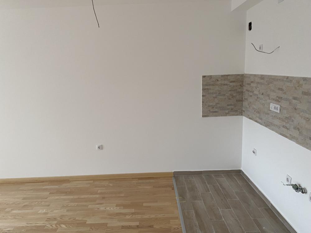 Slika 3 - Prelep stan 50.70m2 u modernog zgradi
